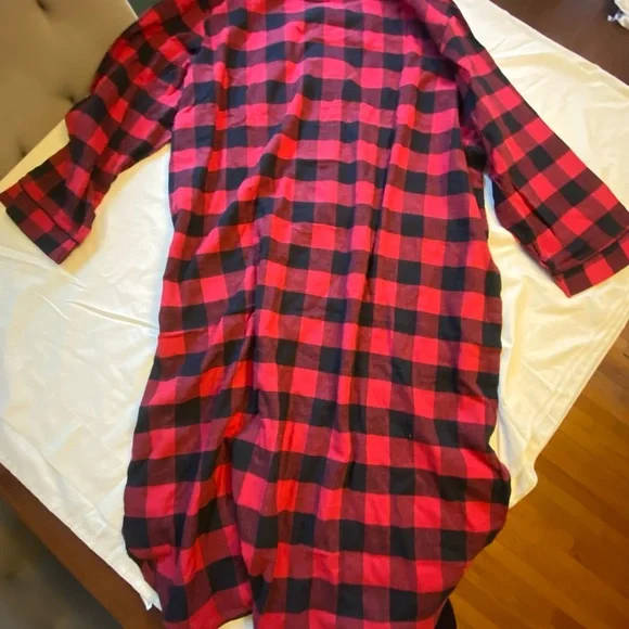 KingSize Red and Black Plaid sleep Shirt - Picture 6 of 8